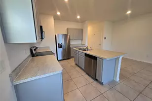 1097 Blue Jay Dr, Davenport, FL 33837 - Photo 8