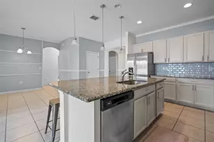 613 Disa Dr, Davenport, FL 33837 - Photo 12