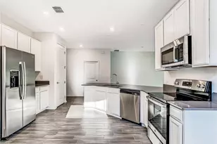 664 Tanaro Ln, Haines City, FL 33844 - Photo 10