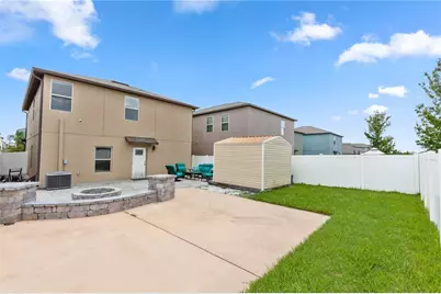 7412 Pearly Everlasting Avenue, Tampa, FL 33619 - Photo 30