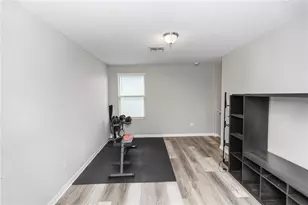 7412 Pearly Everlasting Ave, Tampa, FL 33619 - Photo 10