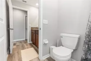 7412 Pearly Everlasting Ave, Tampa, FL 33619 - Photo 22