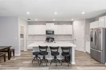 7412 Pearly Everlasting Avenue, Tampa, FL 33619 - Photo 6