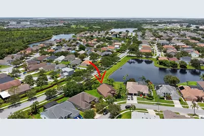 2612 Keswick Court, Kissimmee, FL 34744 - Photo 4