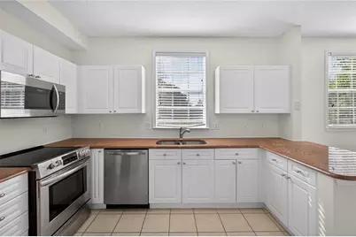 267 Goldenrain Drive #30, Celebration, FL 34747 - Photo 10