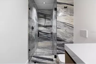 3807 S Semoran Boulevard, Orlando, FL 32822 - Photo 8