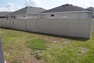 621 Vittorio Dr, Winter Haven, FL 33884 - Photo 18