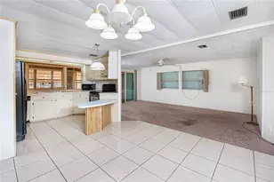 2542 Longpine Ln, Saint Cloud, FL 34772 - Photo 8