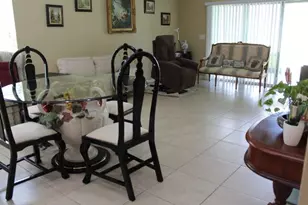 10722 Clover Walk Dr, Orlando, FL 32825 - Photo 4