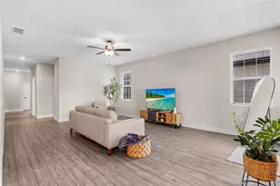 7848 Somersworth Dr, Kissimmee, FL 34747 - Photo 4