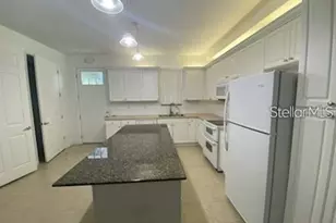 609 Elmhurst Ct, Kissimmee, FL 34744 - Photo 2