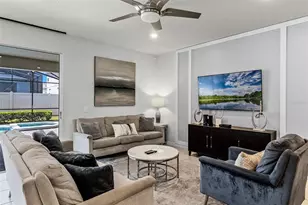 2191 Lelani Cir, Davenport, FL 33897 - Photo 10