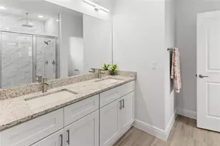 7985 Magnolia Bend Ct, Kissimmee, FL 34747 - Photo 4