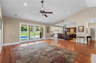 10506 Down Lakeview Cir, Windermere, FL 34786 - Photo 10