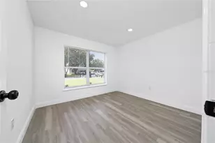 335 Bluff Ln, Apopka, FL 32712 - Photo 12