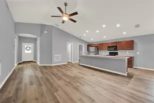 4651 Calumet Dr, Saint Cloud, FL 34772 - Photo 4