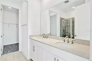 1693 Crooked Crk St, Saint Cloud, FL 34772 - Photo 10