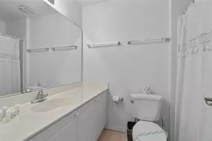 2896 Club Cortile Cir, Kissimmee, FL 34746 - Photo 16