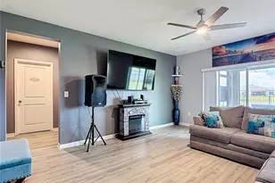 402 Quarry Rock Cir, Kissimmee, FL 34758 - Photo 20