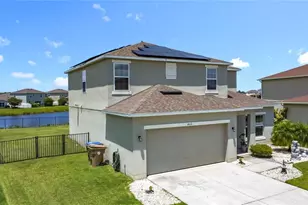 402 Quarry Rock Cir, Kissimmee, FL 34758 - Photo 2