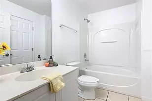 2760 Club Cortile Cir, Kissimmee, FL 34746 - Photo 24