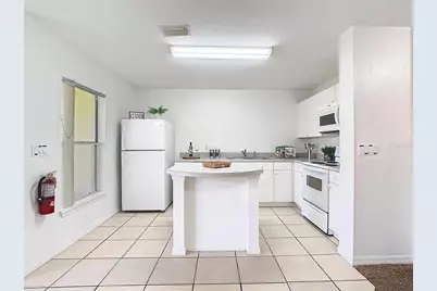 2760 Club Cortile Circle, Kissimmee, FL 34746 - Photo 10