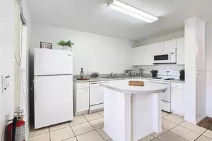 2760 Club Cortile Cir, Kissimmee, FL 34746 - Photo 16