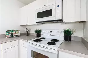 2760 Club Cortile Cir, Kissimmee, FL 34746 - Photo 12