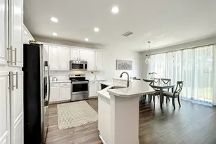 10427 Belfry Cir, Orlando, FL 32832 - Photo 8