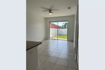 810 Glastonbury Dr, Kissimmee, FL 34758 - Photo 12