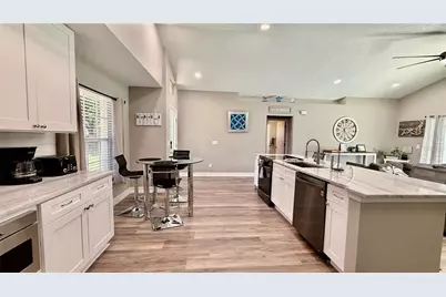 406 Nevada Loop Road, Davenport, FL 33897 - Photo 6