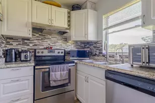 4252 Pershing Pointe Pl, Orlando, FL 32822 - Photo 8