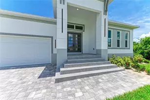 8147 Tracy Cir, Port Charlotte, FL 33981 - Photo 4