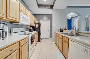 12107 Poppy Field Ln, Orlando, FL 32837 - Photo 10