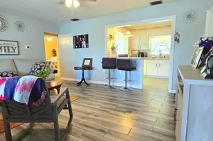 229 Raymond Ave, Frostproof, FL 33843 - Photo 4