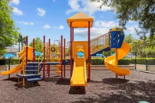 4015 Venetian Bay Dr, Kissimmee, FL 34741 - Photo 24