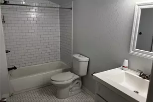 2320 E 12th Ave, Tampa, FL 33605 - Photo 12