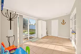 5235 40th St S, Saint Petersburg, FL 33711 - Photo 32