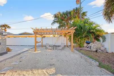 5235 40th Street S, Saint Petersburg, FL 33711 - Photo 36