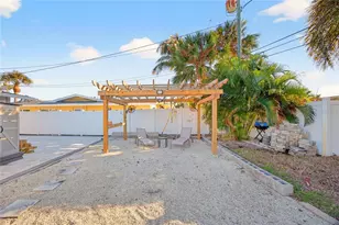 5235 40th St S, Saint Petersburg, FL 33711 - Photo 36