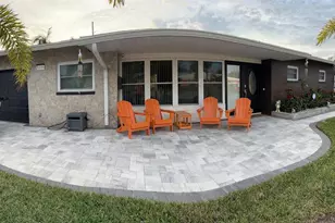 5235 40th St S, Saint Petersburg, FL 33711 - Photo 6