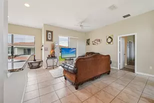 435 Caraway Dr, Kissimmee, FL 34759 - Photo 10