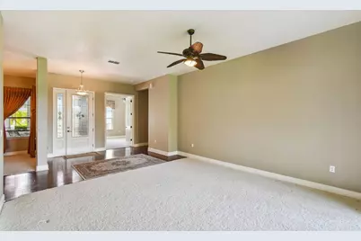 313 Santa Barbara Lane, Kissimmee, FL 34759 - Photo 8