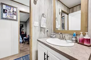 2531 Dawn Heights Dr, Lakeland, FL 33801 - Photo 48