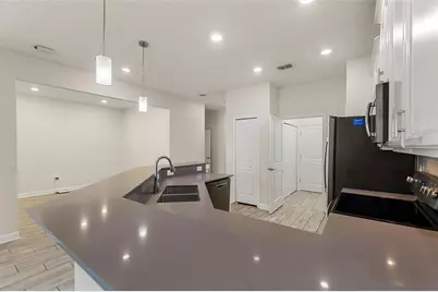 1077 Quaker Ridge Ln, Davenport, FL 33896 - Photo 10