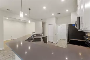 1077 Quaker Rdg Ln, Davenport, FL 33896 - Photo 10