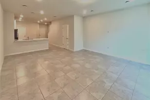 2851 Stunning Ave, Davenport, FL 33896 - Photo 8