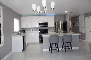 3233 Eagle Hammock Cir, Kissimmee, FL 34743 - Photo 6