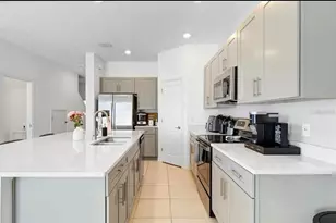 3609 Anibal St, Kissimmee, FL 34746 - Photo 8