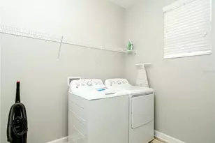 4770 Kings Castle Cir, Kissimmee, FL 34746 - Photo 18